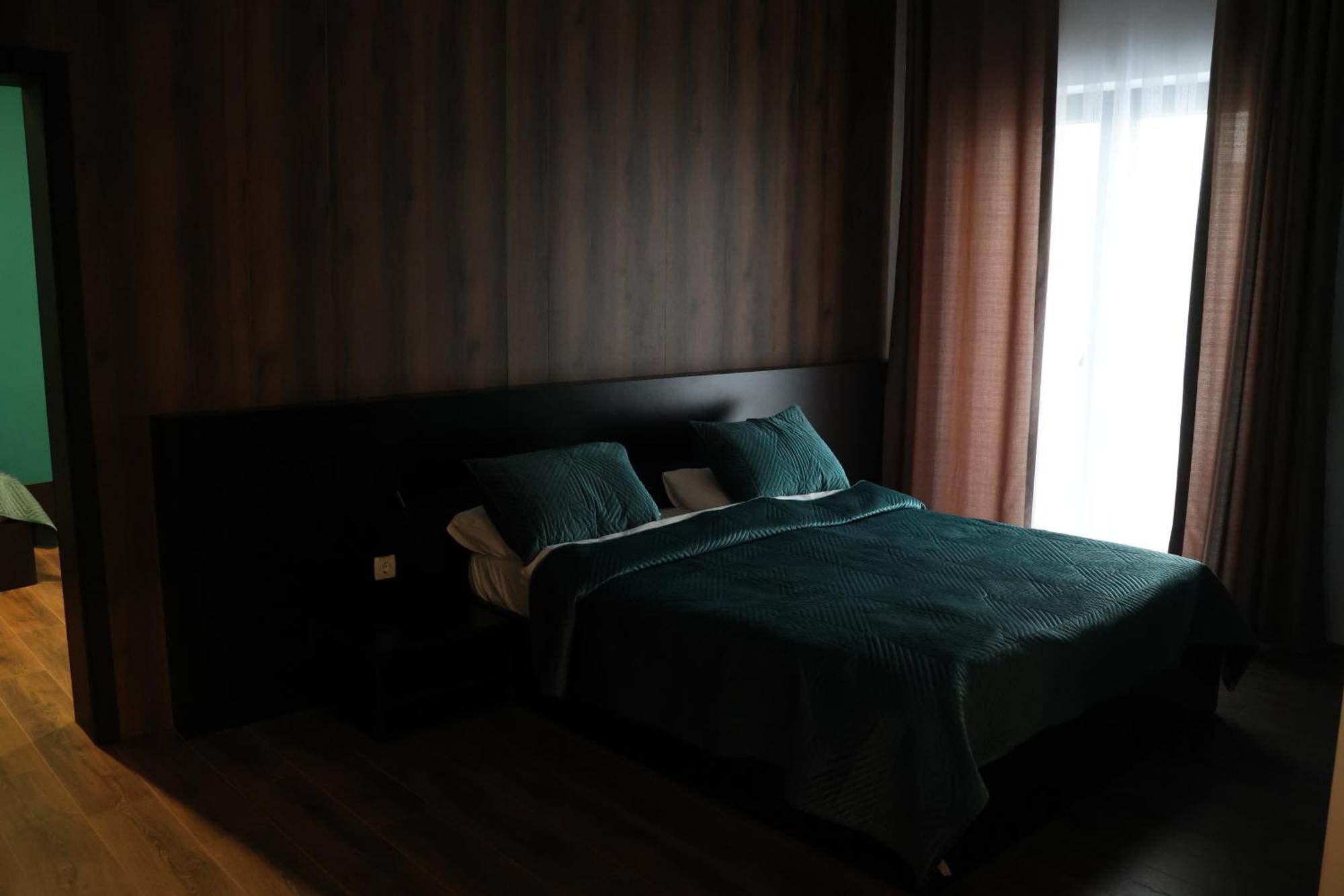 Prior Hotel Prizren Exterior foto