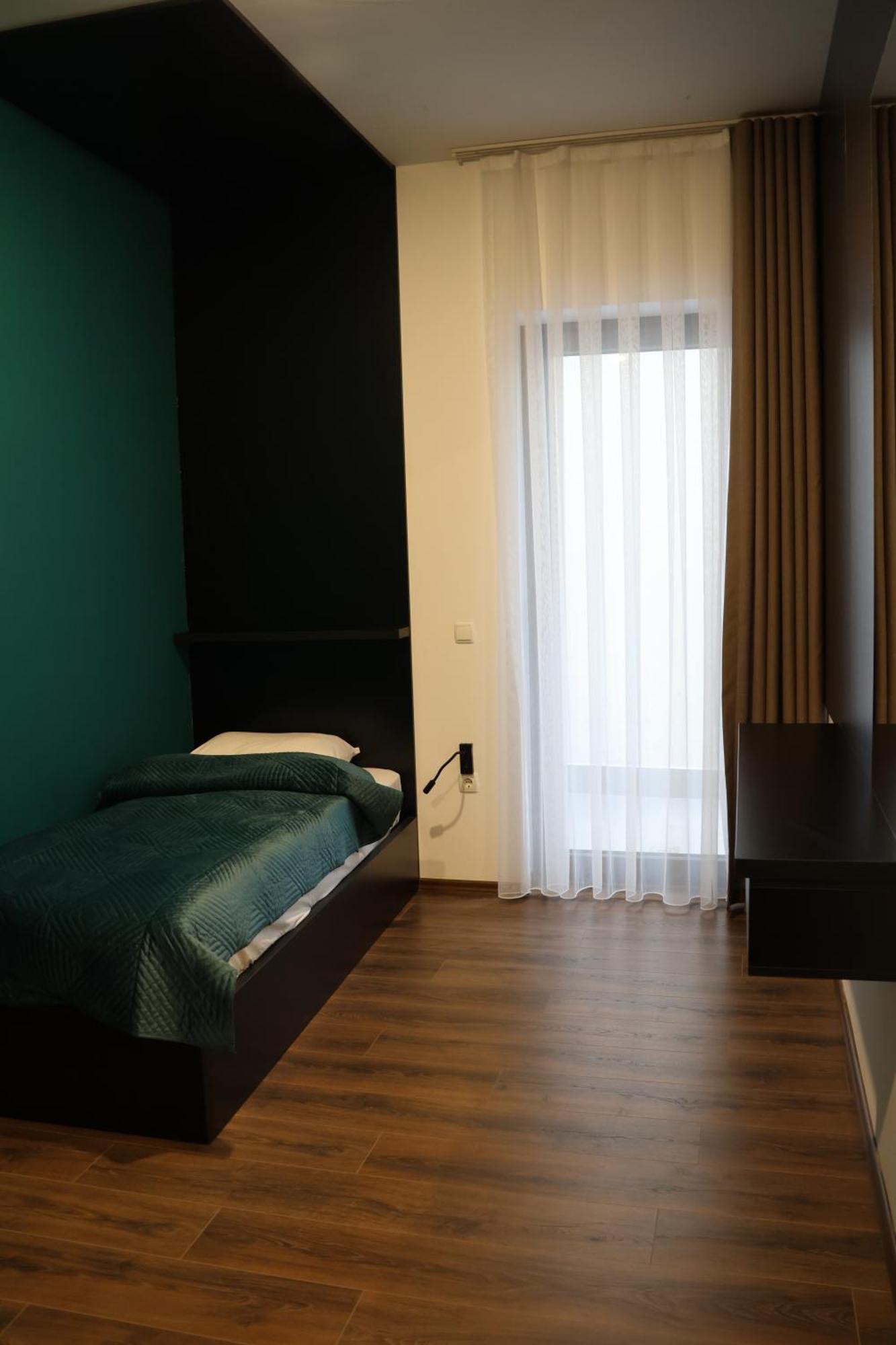 Prior Hotel Prizren Exterior foto