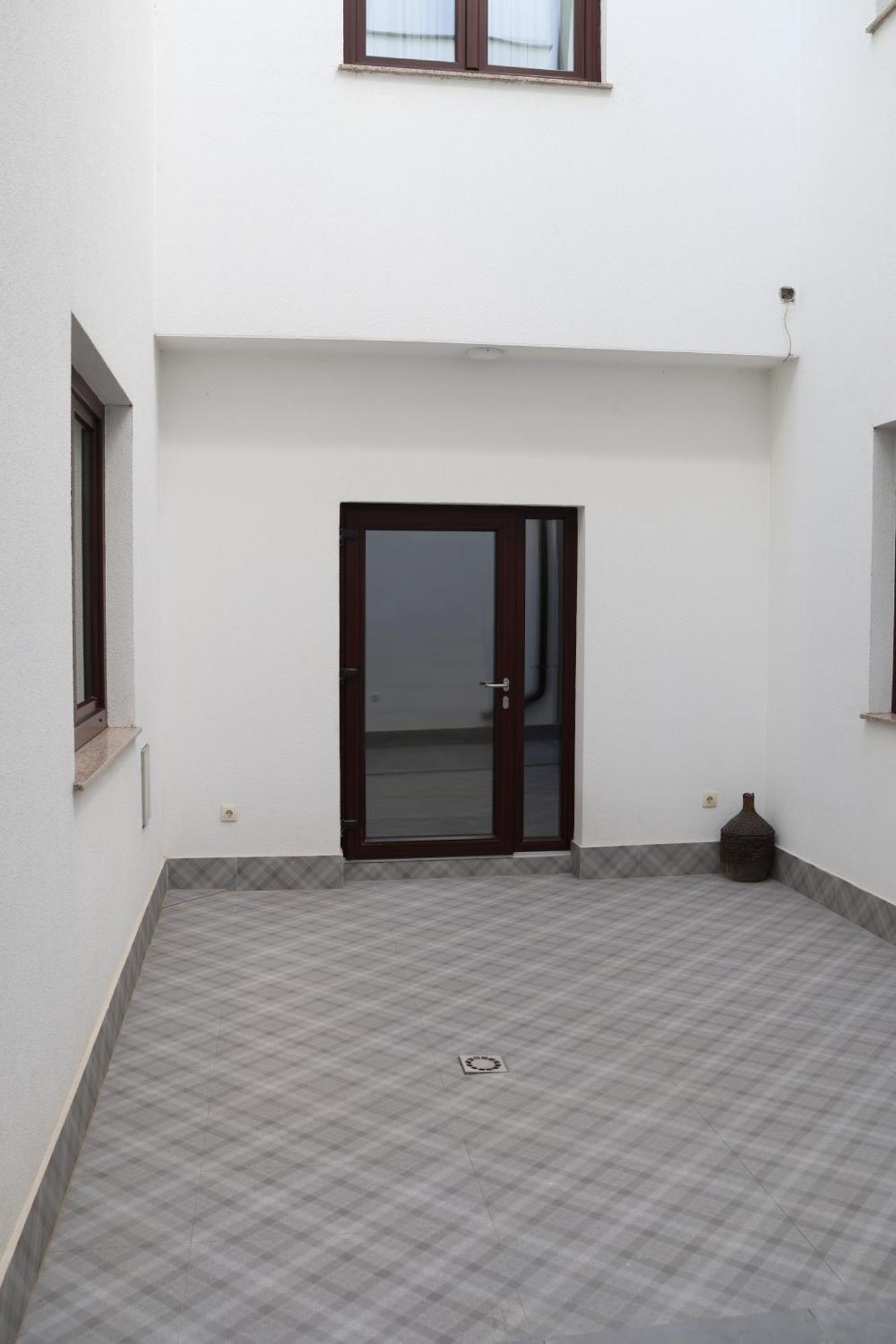Prior Hotel Prizren Exterior foto