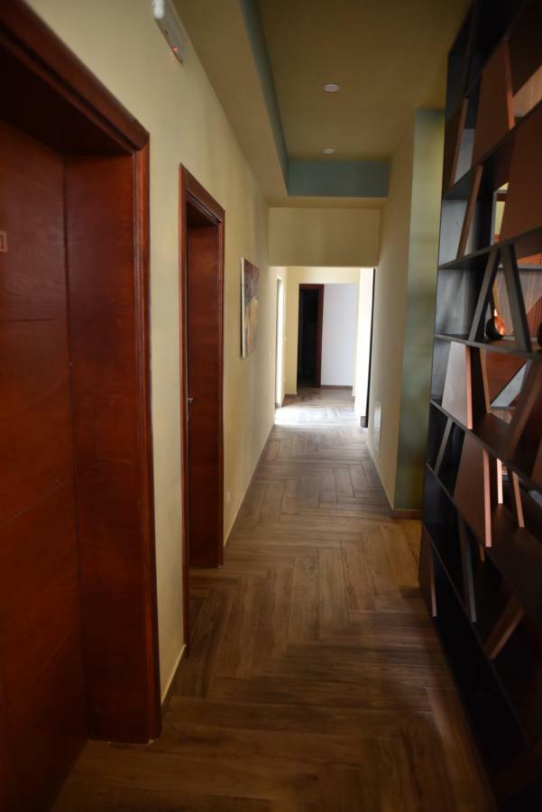 Prior Hotel Prizren Exterior foto