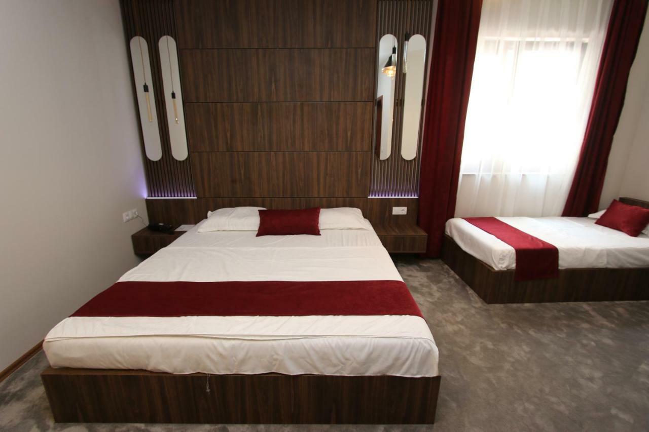 Prior Hotel Prizren Exterior foto